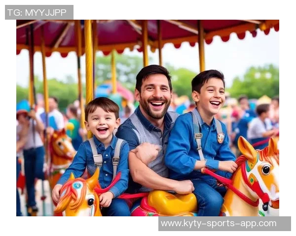 足球巨星温柔时刻赛场外化身好父亲怀抱萌娃温馨画面感动球迷 足球巨星温柔时刻赛场外化身好父亲怀抱萌娃温馨画面感动球迷